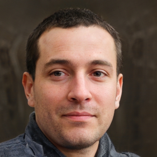 Lucas M.